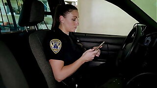 Beat Cops - Super-fucking-hot Undercover Mummy Fucked By an Entire Squad of Thugs - Aaliyah Taylor